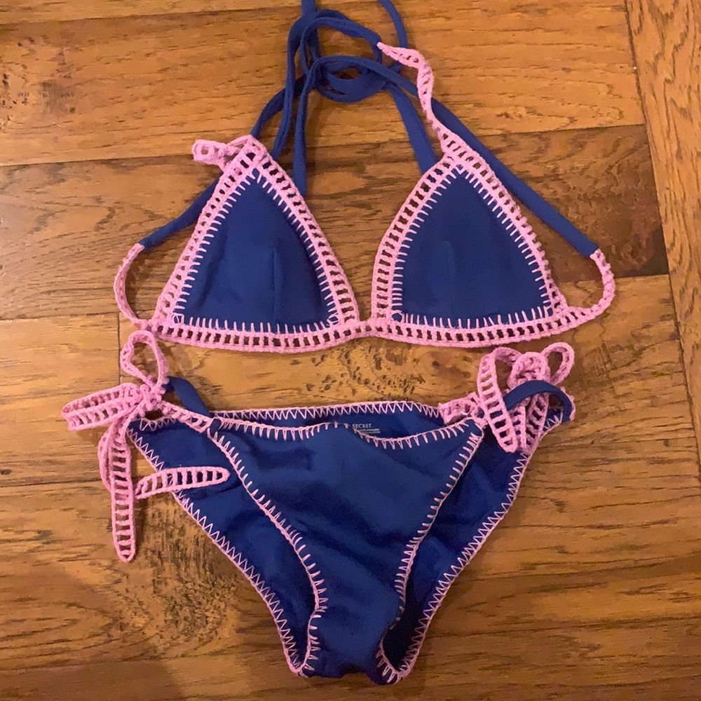 VICTORIA SECRET bikini. WORN ONCE.